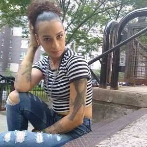 Meet your Posher, Denise